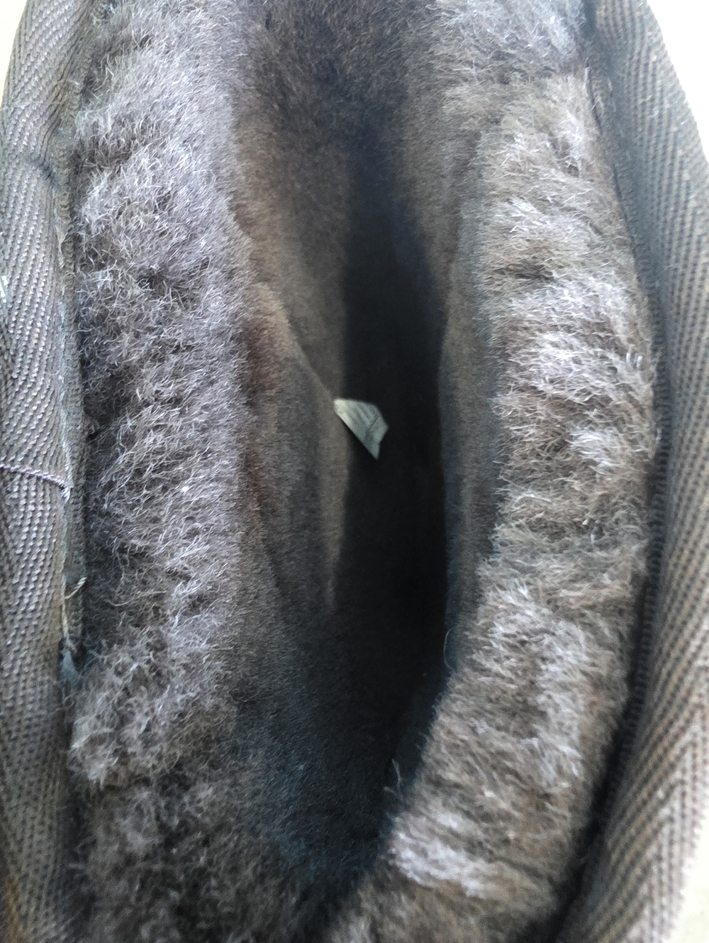 Uggs Womens - Picture 2 of 3